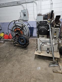 Used Truckmount. Excellent Condition