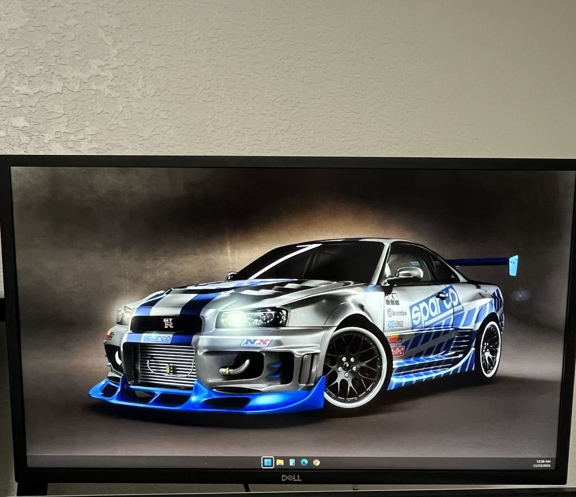 27 In Computer monitors