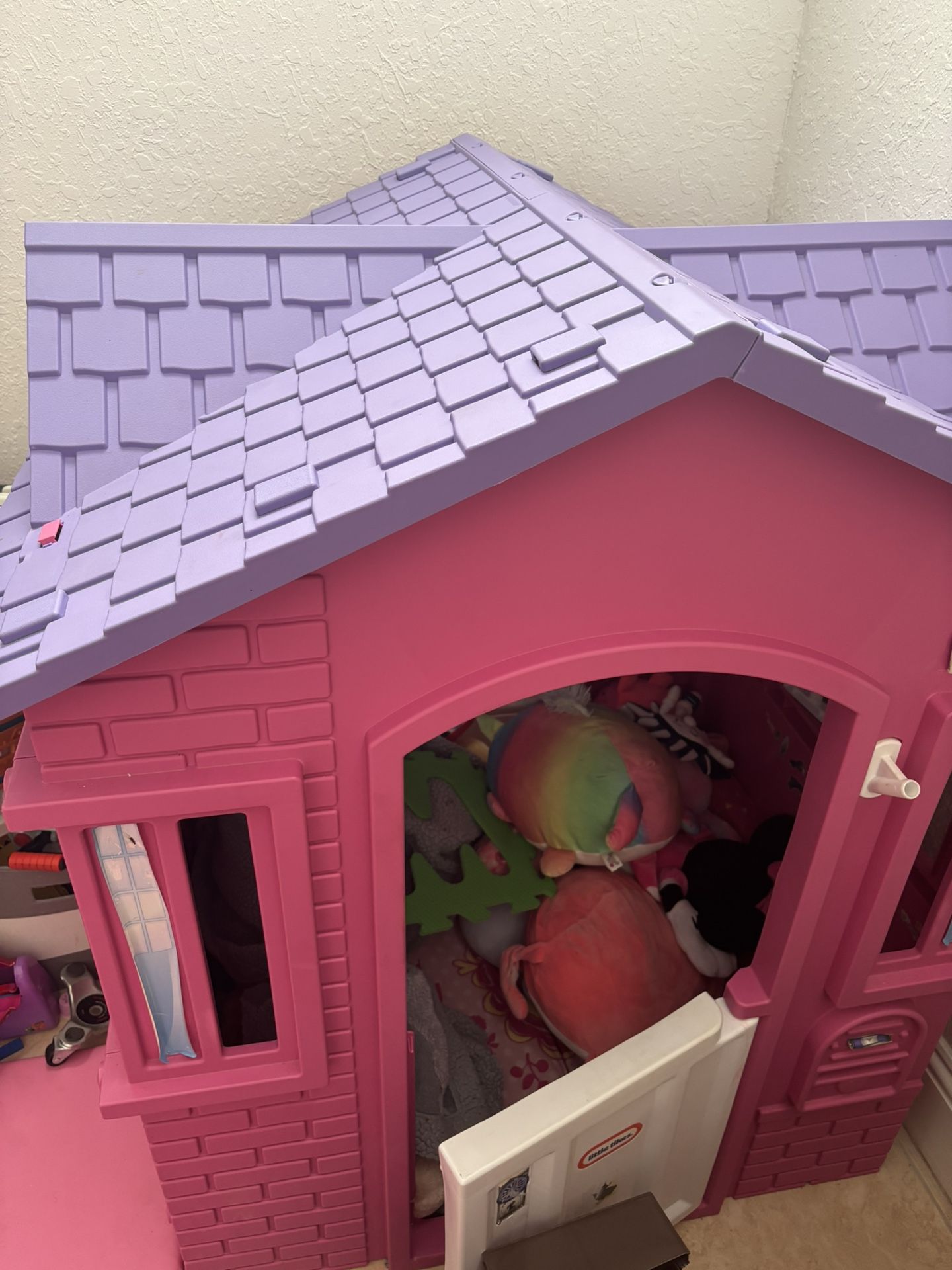 Little Tikes Playhouse