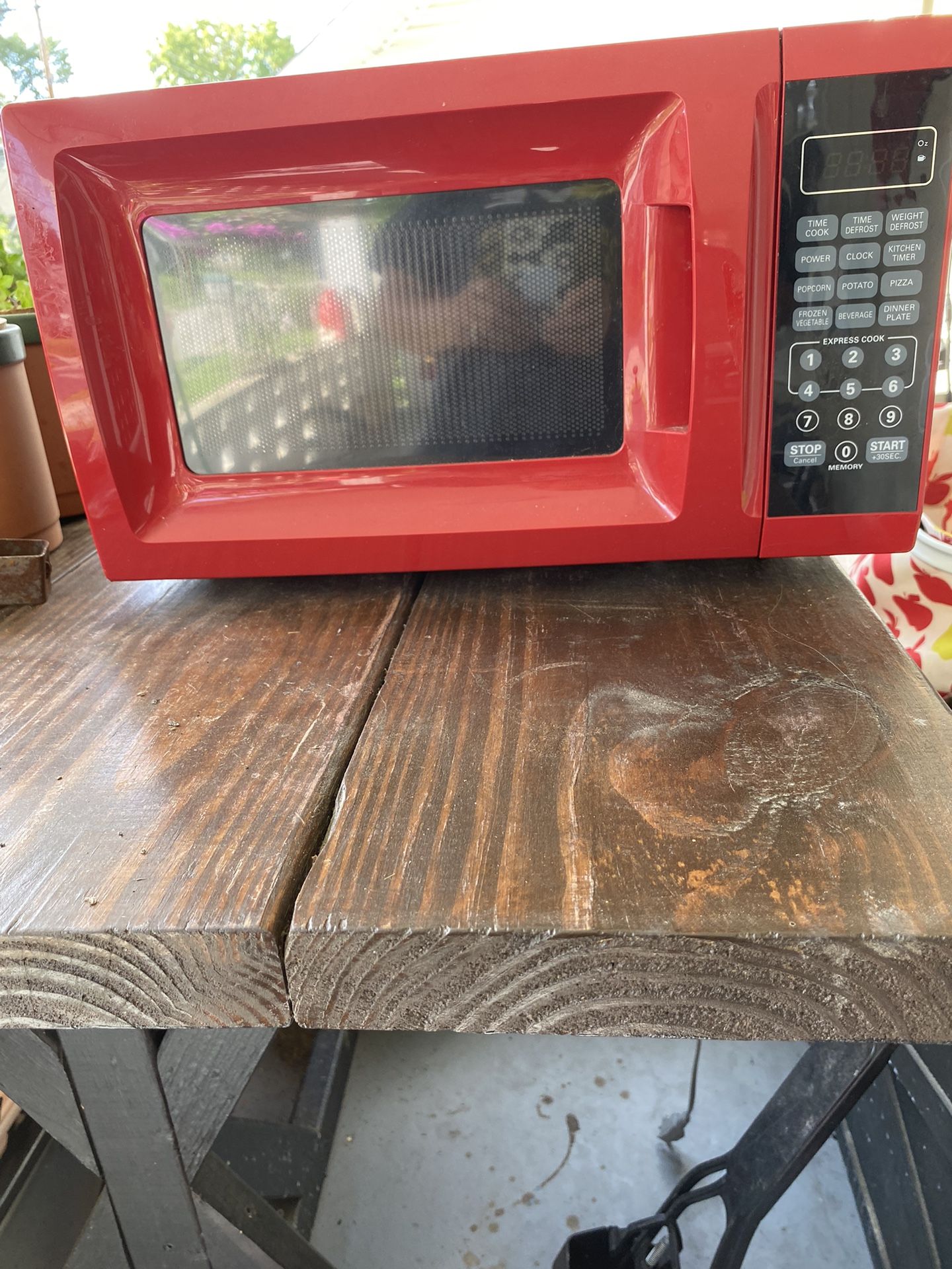 Microwave  Like New, Still Have At Walmart For 49.99 