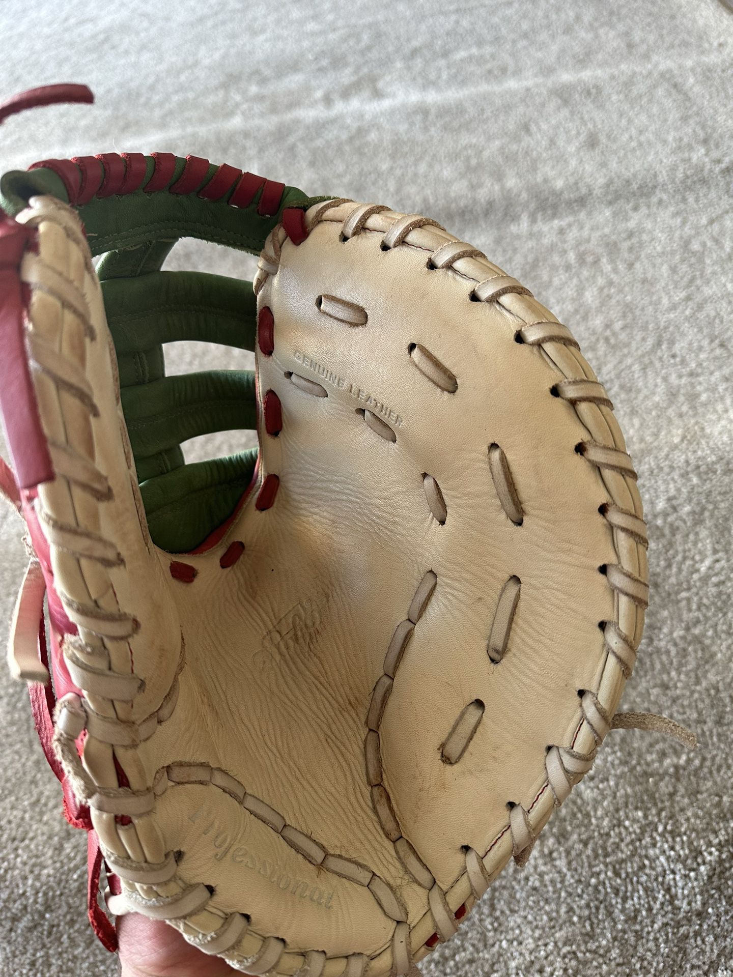 Soto 1st Base Glove (right Handed) 