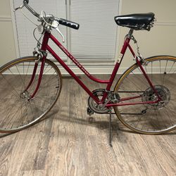 Old School 76’ 10 Speed Schwann super sport Red Bicycle 