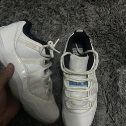 Jordan 11s Size 9 