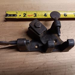 Vintage Valve Cutting Vise 
