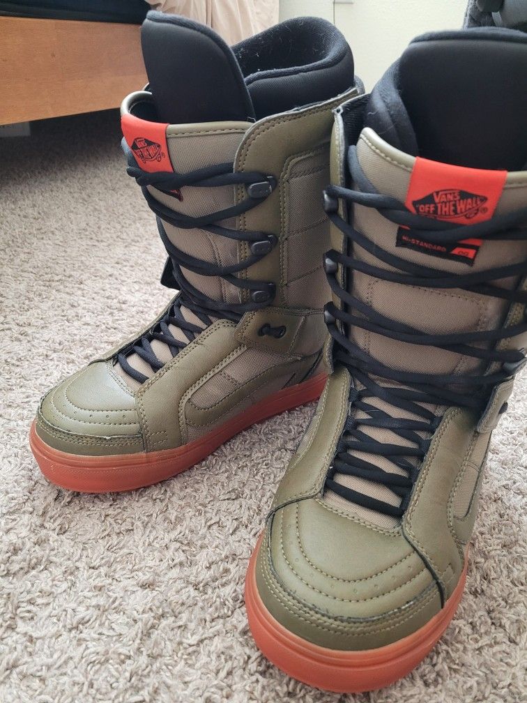 Snowboard Boots