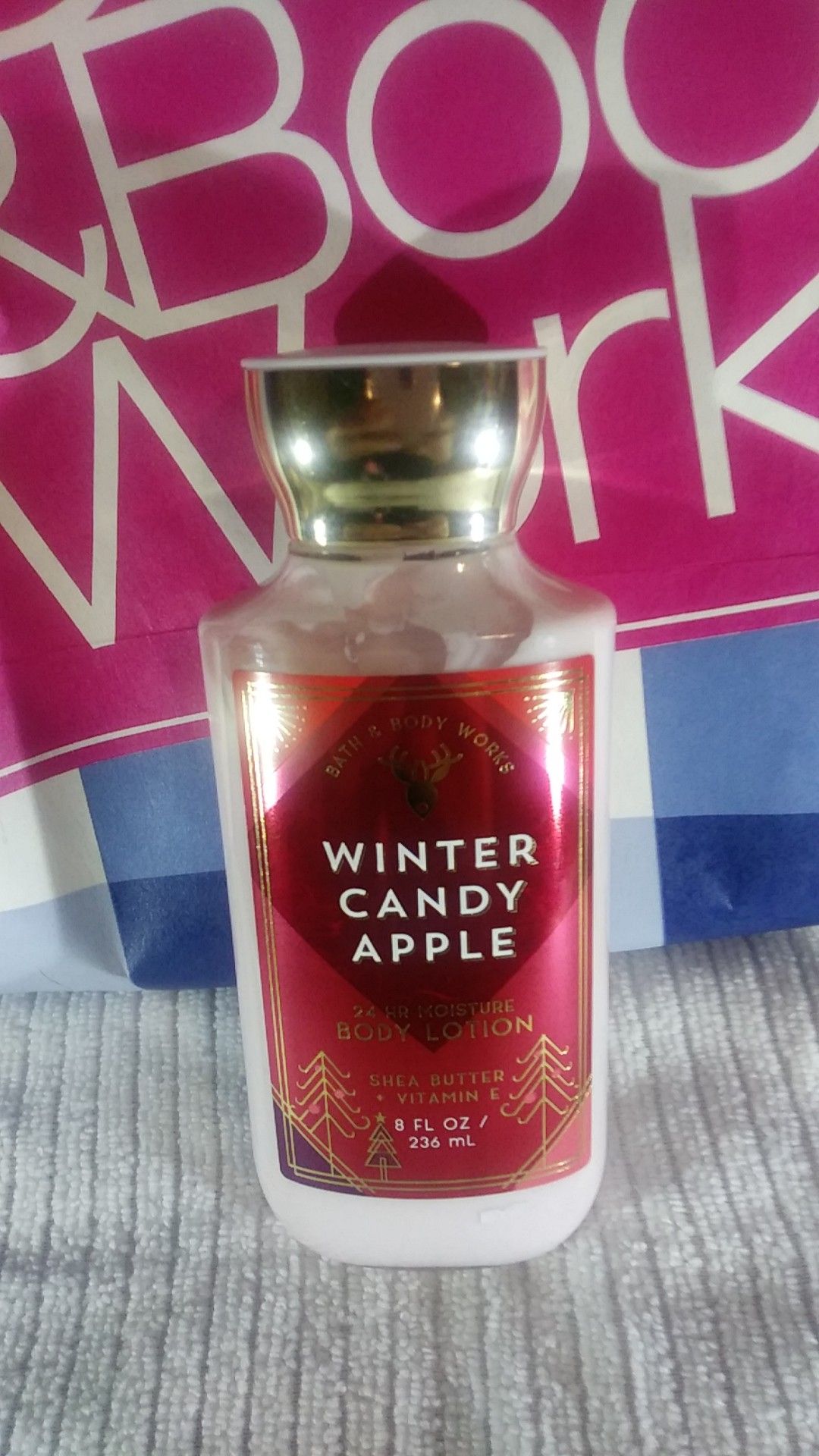 Winter candy apple body lotion 8oz. Bath&bodyworks body cream