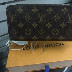 Louis Vuitton Wallet