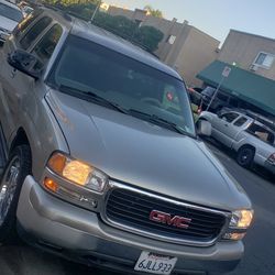 2002 GMC Yukon