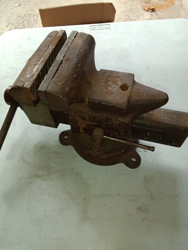Table Vise
