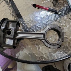 Ls7 Oem Pistons And Rods OR BEST OFFER 