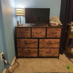 Brown dresser 