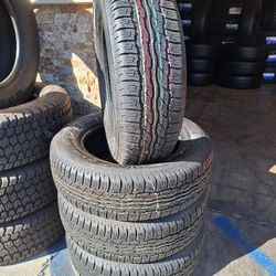 225/65/17  BRIDGESTONE  (4 GOOD USED TIRES )