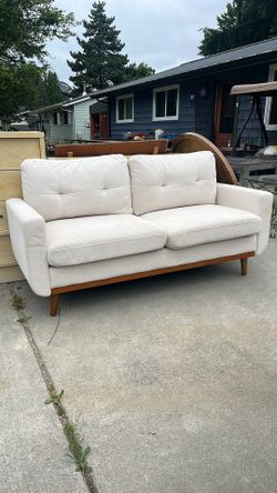 Fuzzy Wuzzy Wuzza Loveseat