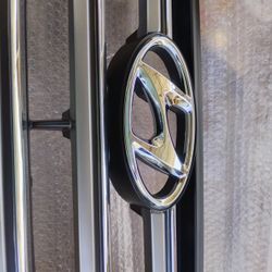 2016 Hyundai Tucson Front Grill Chrome