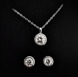 Moissanite Bezel Earring & Necklace Set (New)