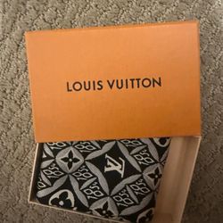 Louis Vuitton black & white SINCE 1854 Silk Bandeau Scarf
