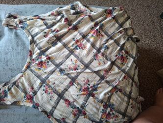 Make an offer sleeveless tank top