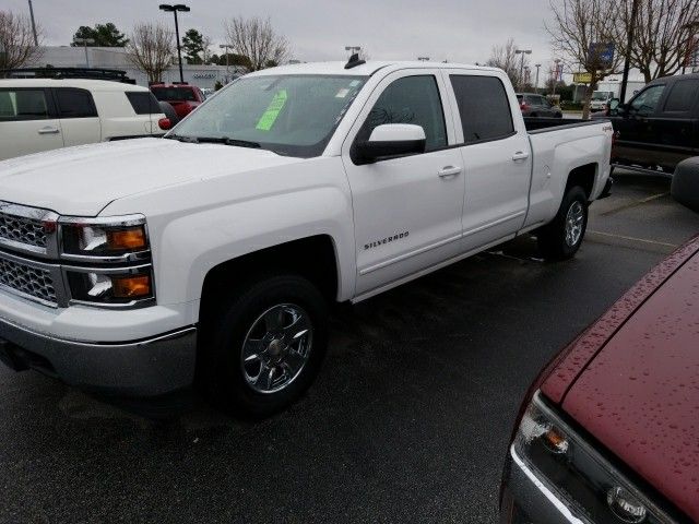 2015 Silverado! Only13,195 miles.