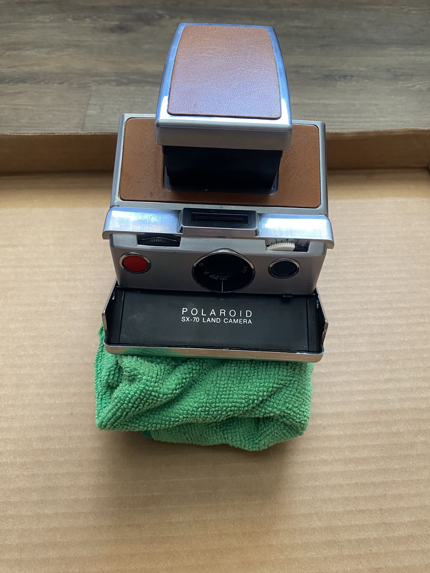 Vintage Polaroid SX-70 Land Camera (untested)