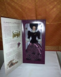 BARBIE “1996 Hallmark - HOLIDAY TRADITIONS”