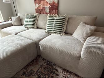 Sectional couch