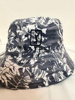 New With Tags PGA Tour Golf Hat Reversible