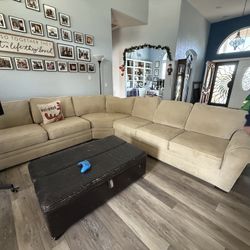 Beige / tan Sectional Sofa
