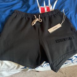 Essentials Shorts