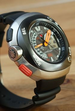 Citizen U107-T007970 Promaster AQUALAND Eco-Drive Divers 200M Watch