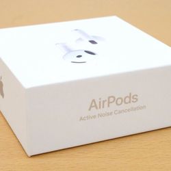 Apple AirPods 4 W/ Active Noise Cancellation (BRAND NEW/2025) 