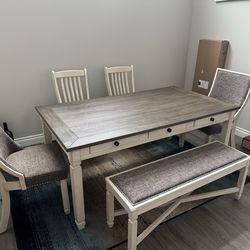 Ashley Bolanburg Ashley Dining Table Set - Unique 6-Piece Configuration