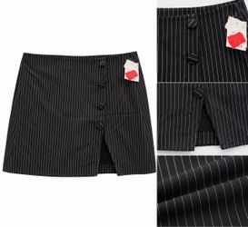 Black Pinstripe Button Front Mini Skirt – New With Tags