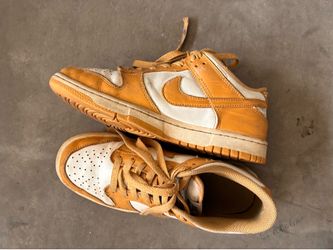 Nike dunk white and orange