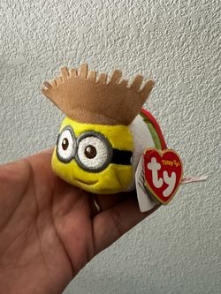 Teeny Ty's minions plush NEW