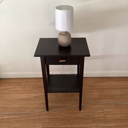 Table + lamp