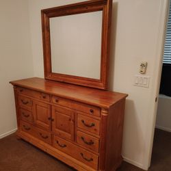 Dresser And End Table