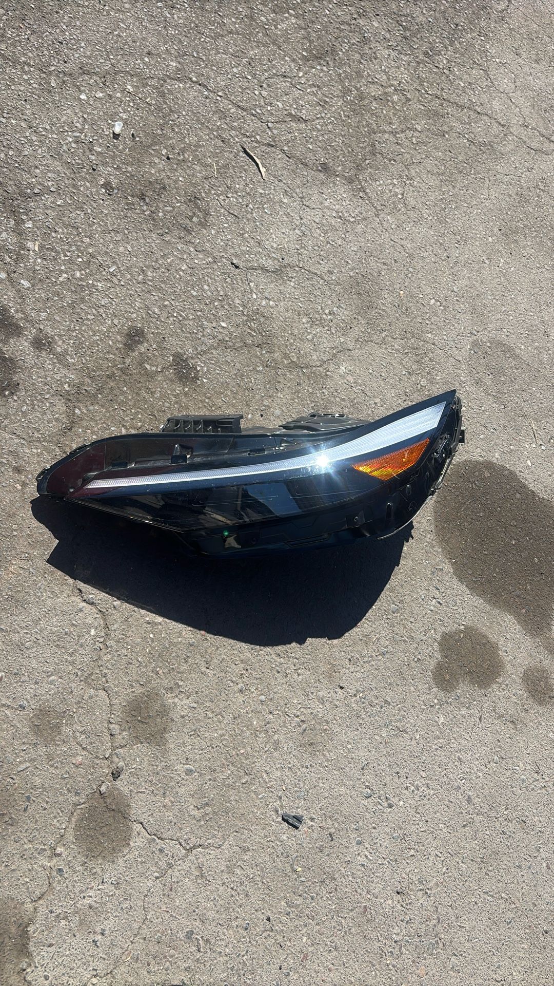 2024 Hyundai Elantra Left Driver Side Headlight