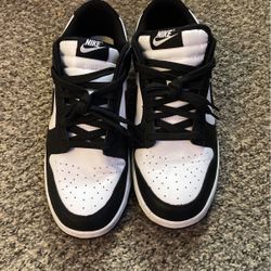 Nike Dunks Pandas 