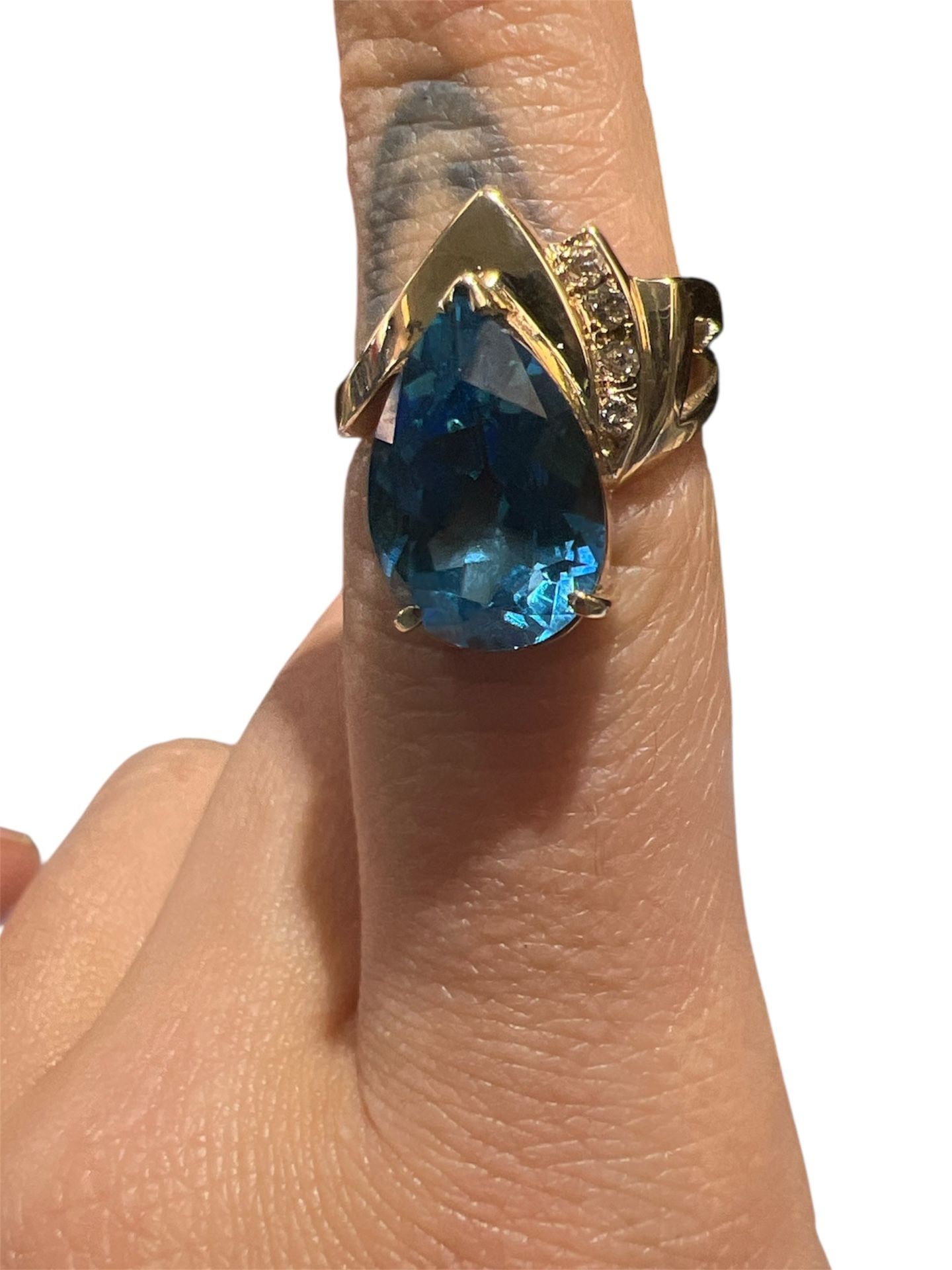 14k Yellow Gold Ring