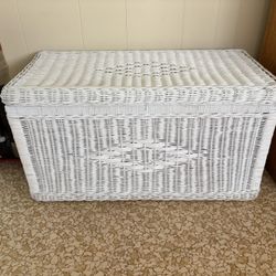 Wicker Chest 