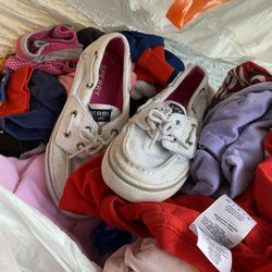 Kids Clothing 