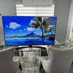 LG 55 TV 