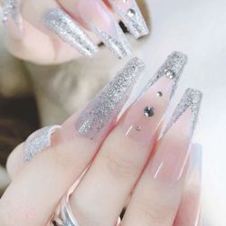 Fake Nails 