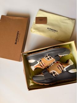 Burberry shoes size 10/43