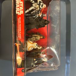 Star Wars Deluxe Play Set10 Figures New
