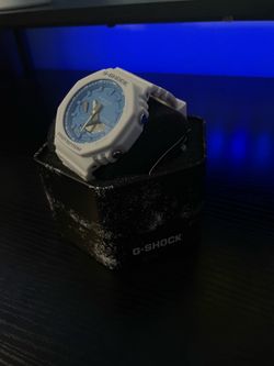 Casio g-shock ga-2100-1A1 white and blue