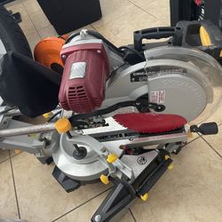 Chicago Electric Saw With Stand 