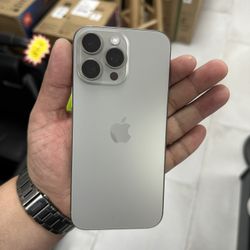 iPhone 16 Pro Max Unlocked 256GB! Finance For $50 Down Payment!!