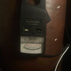 Micronta AC V-A Meter