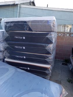 Nectar Mattress   Nectar Premier cal,-king Size - 13" Thick Memory foam mattress   Brand new mattress   Delivery available